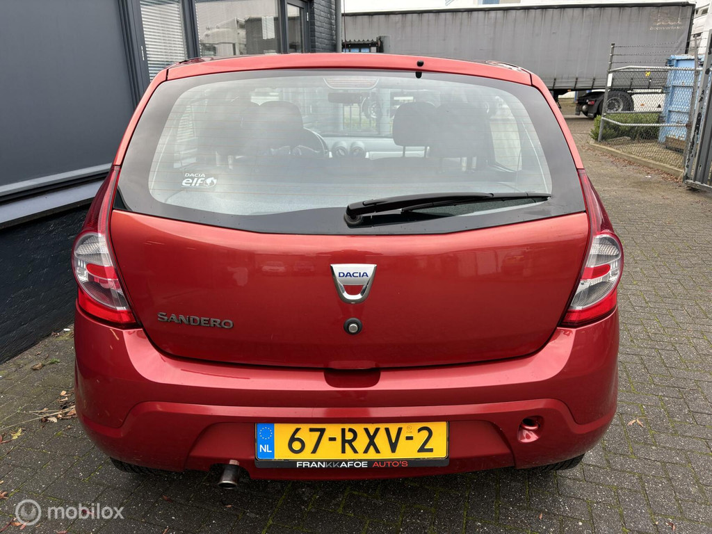 40852952-16.jpg