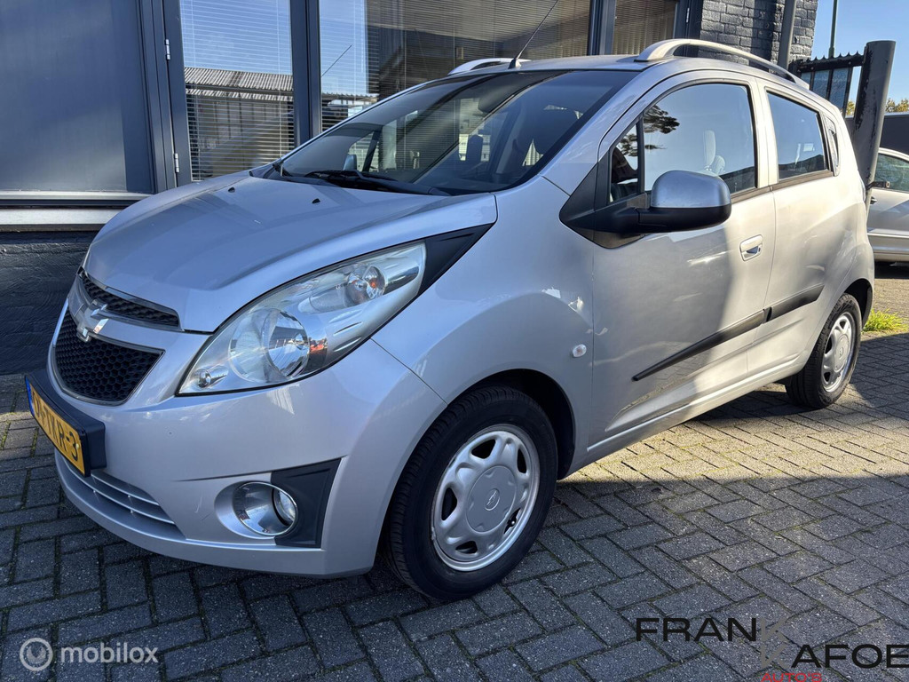 57371161
